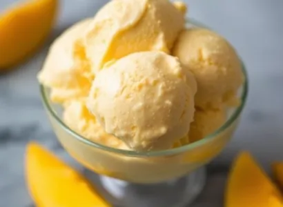 Glace à la mangue sans crèmeuse