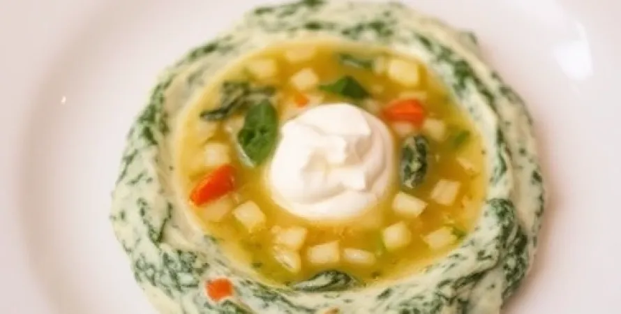 Dip d'épinards à la soupe de légumes