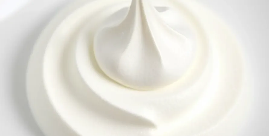 Glace Royale à la Meringue