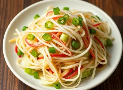 Salade de chou chinois et germes de haricot
